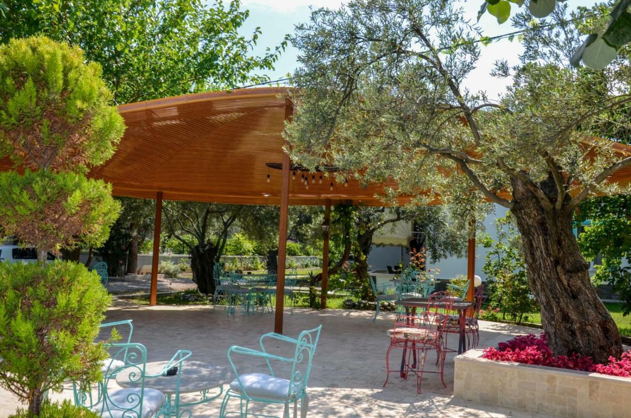 Ergul Motel Küçükkuyu Exterior foto
